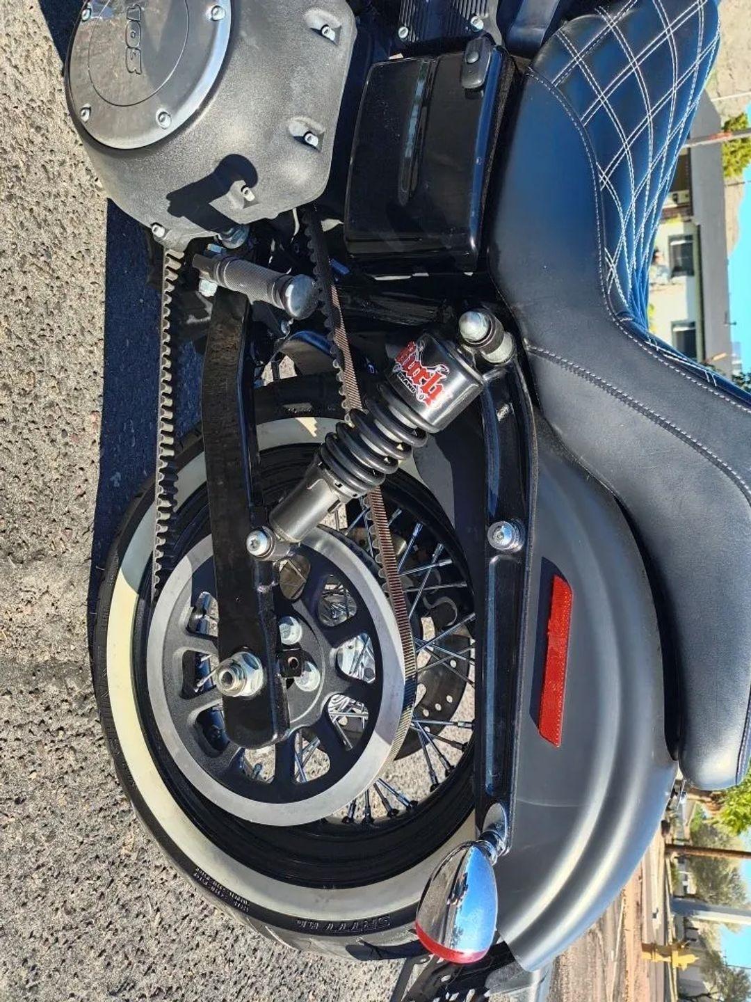 Harley-Davidson FXDB103  2015