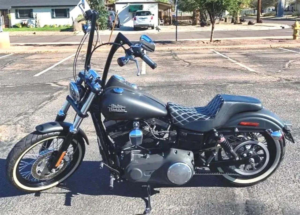Harley-Davidson FXDB103  2015