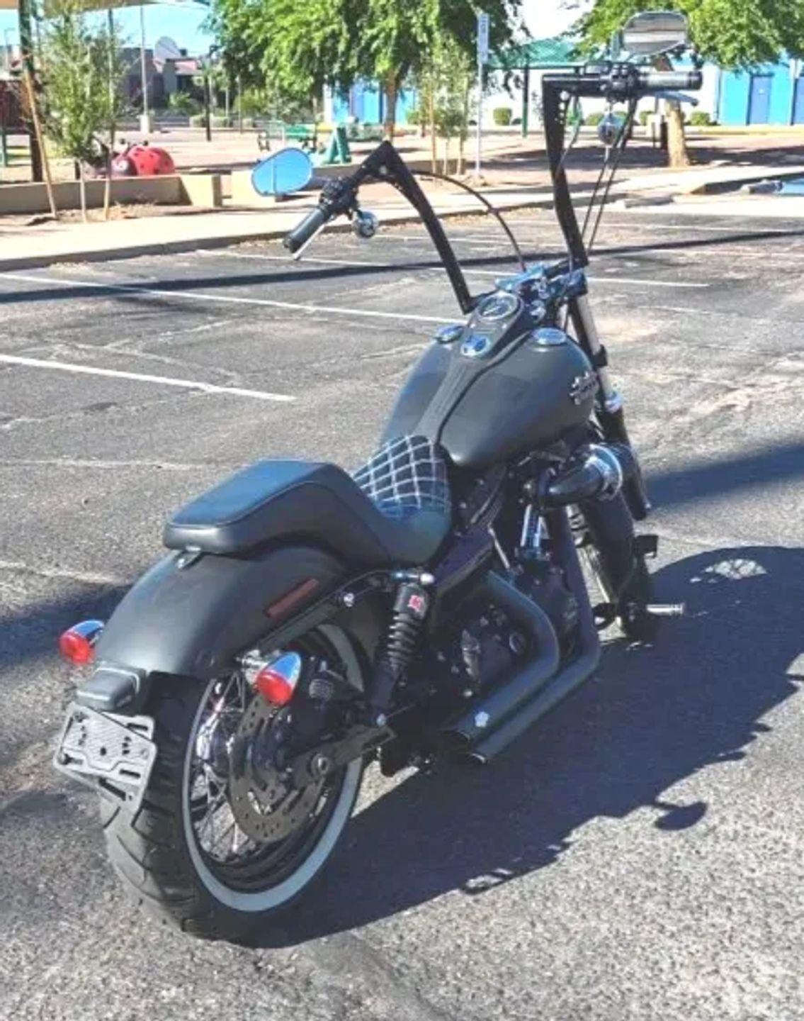 Harley-Davidson FXDB103  2015