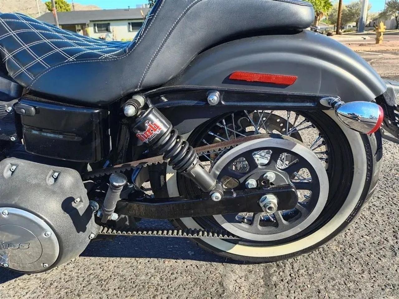 Harley-Davidson FXDB103  2015