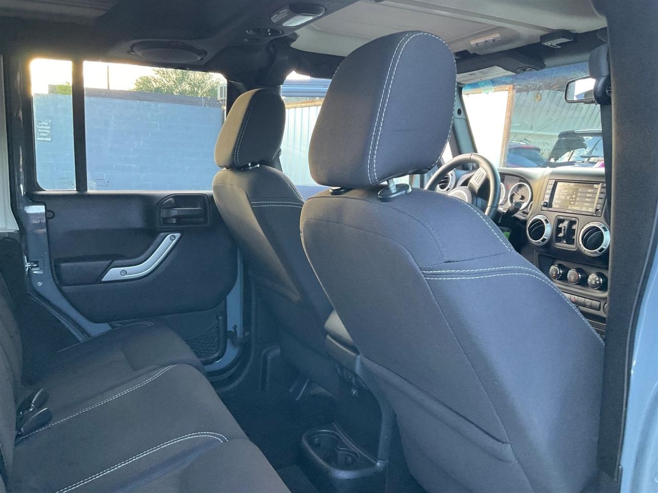 Jeep Wrangler  2014