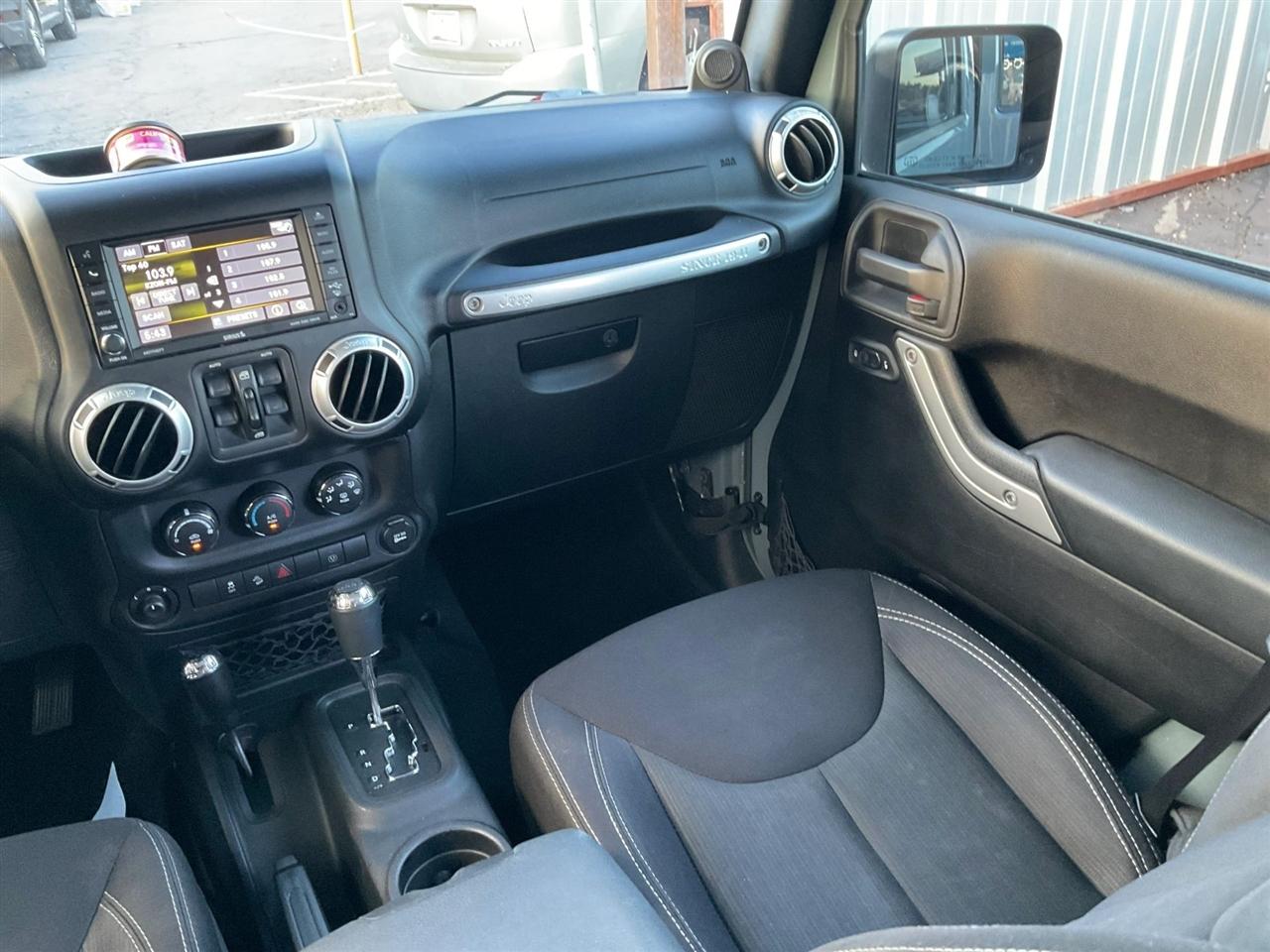 Jeep Wrangler  2014