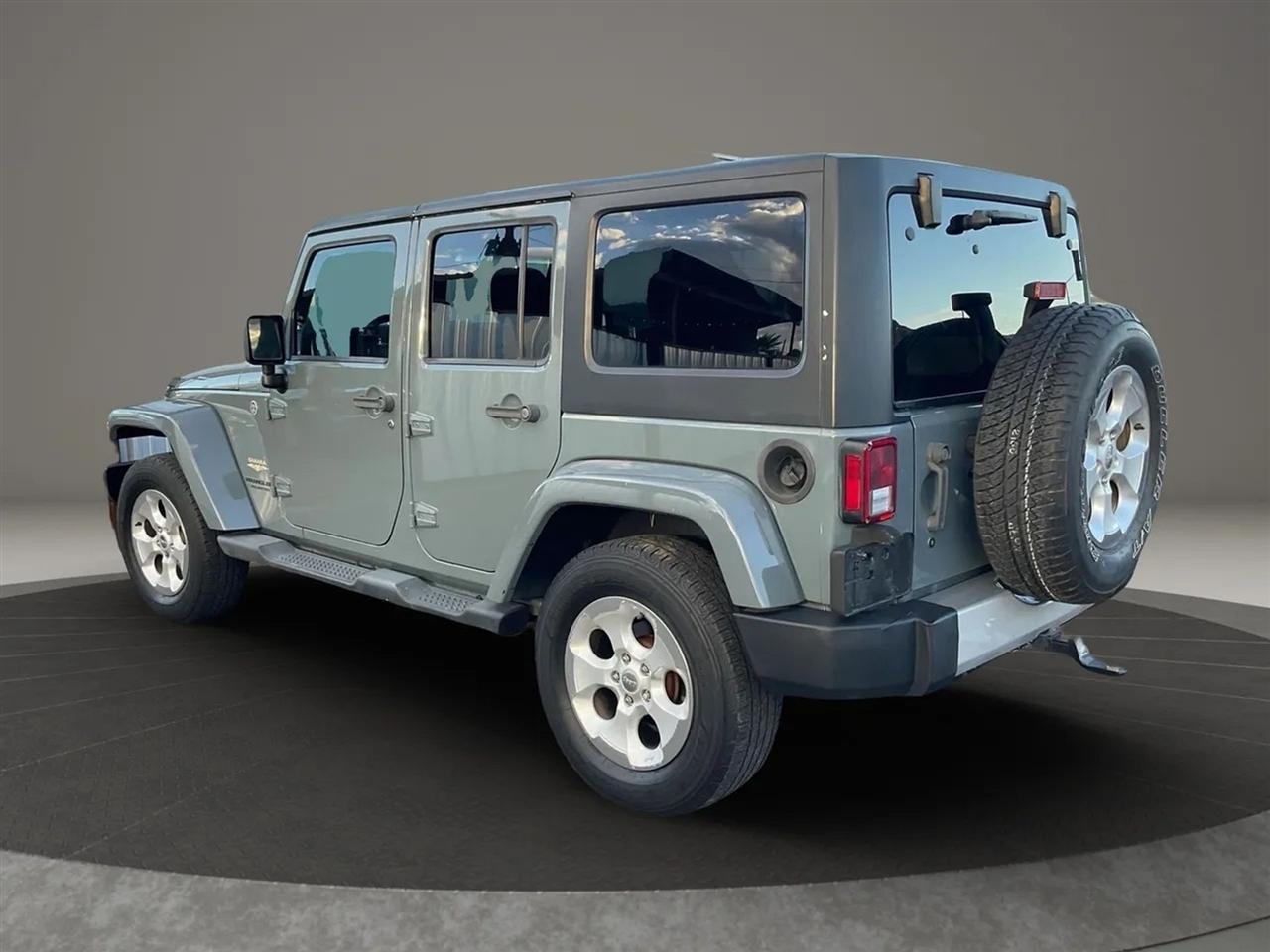 Jeep Wrangler  2014