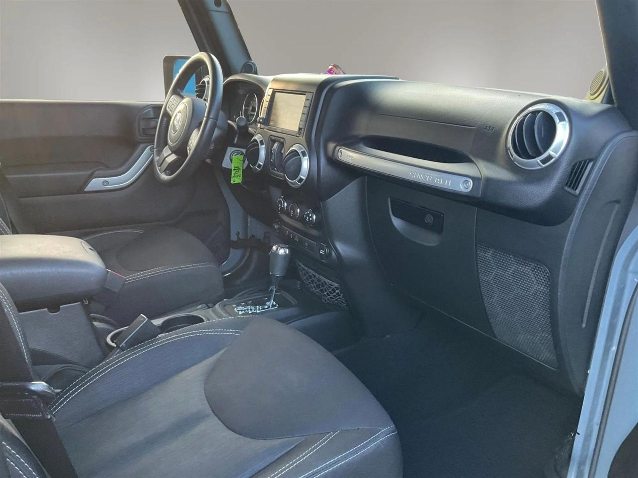 Jeep Wrangler  2014