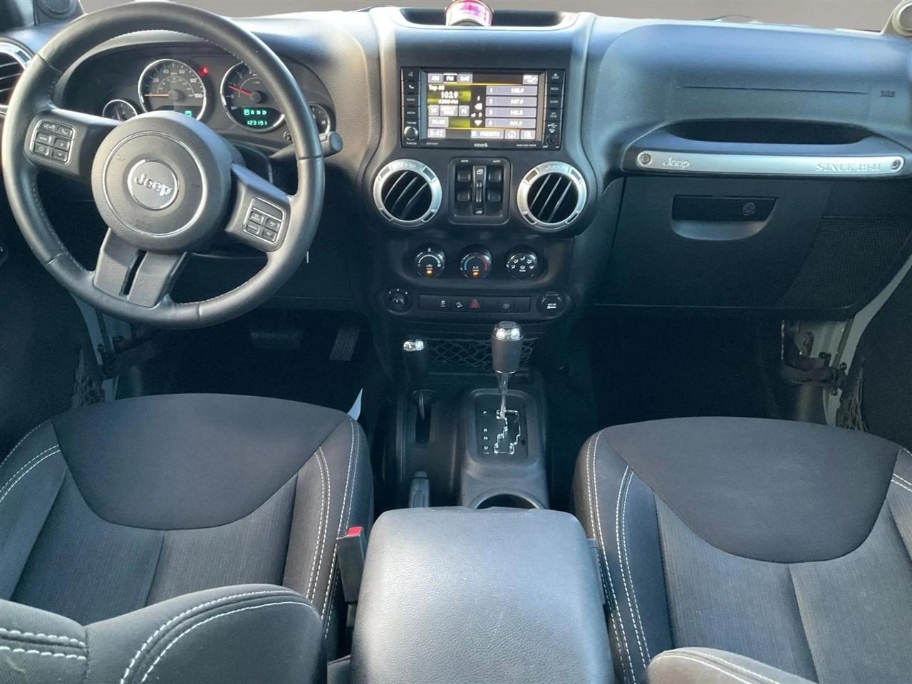 Jeep Wrangler  2014