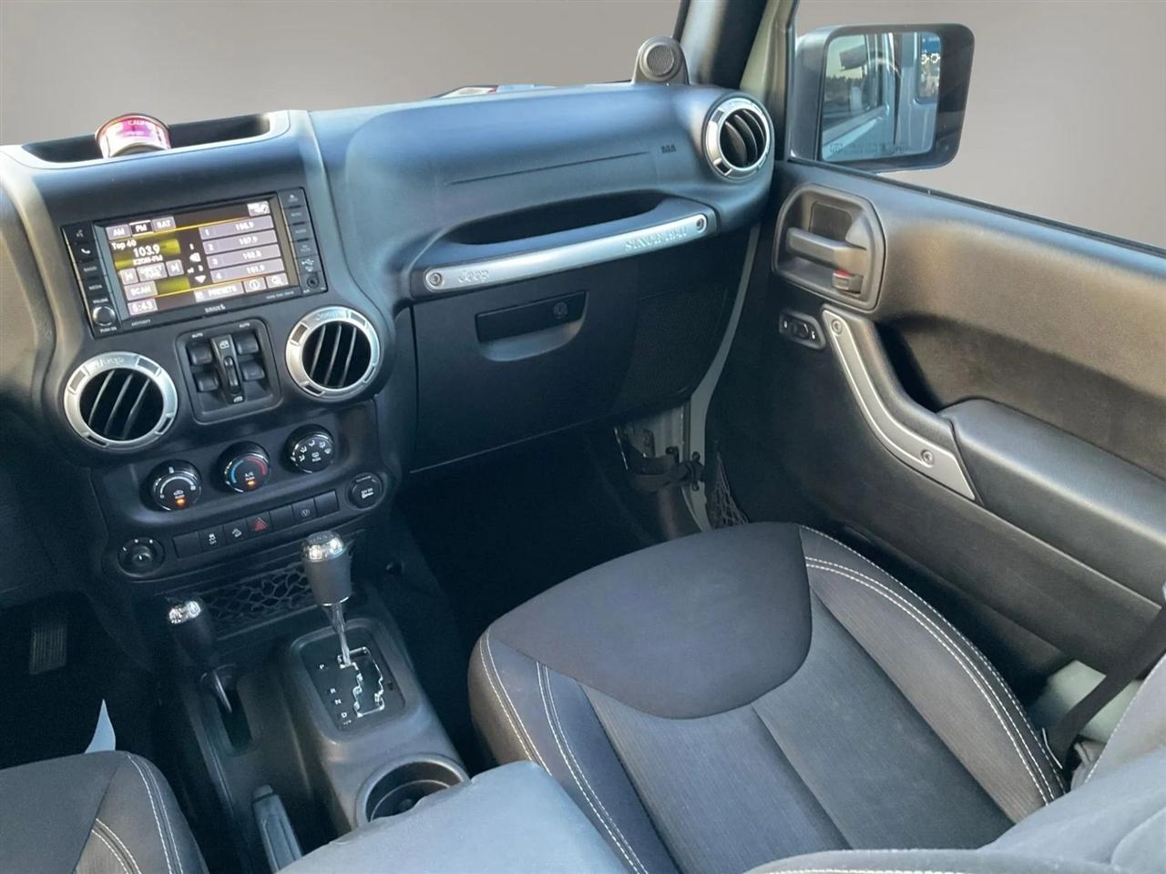 Jeep Wrangler  2014