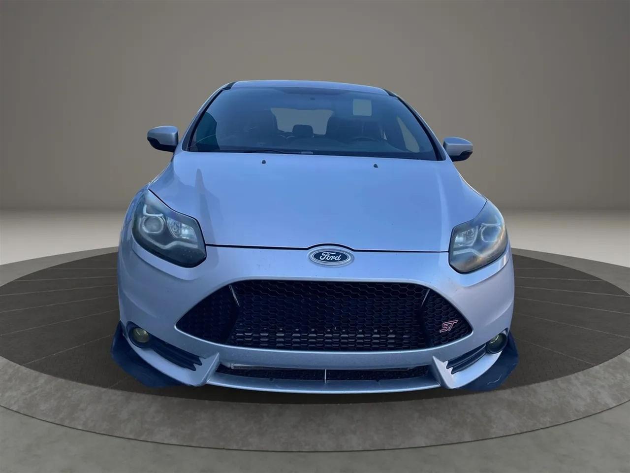 Ford Focus  2014