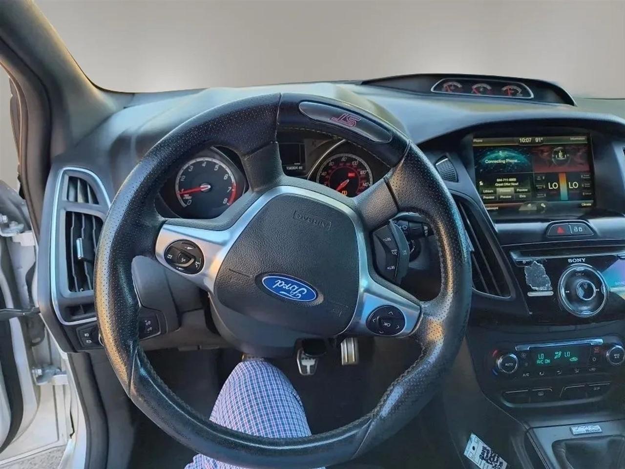 Ford Focus  2014