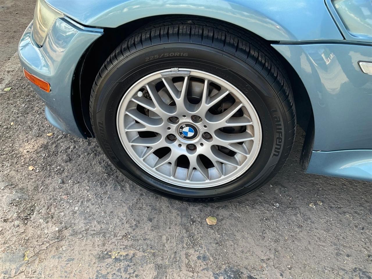 BMW Z3  2002