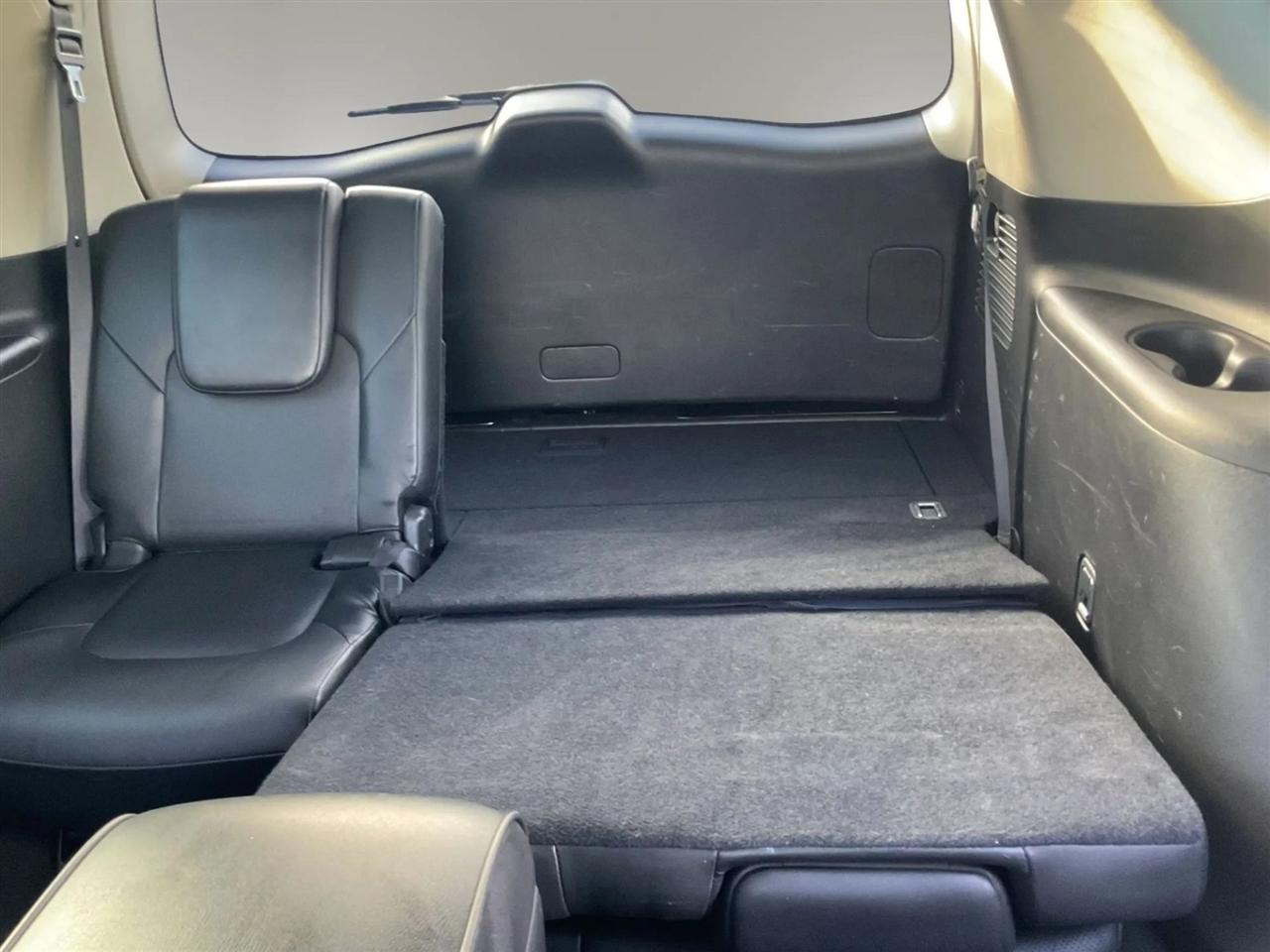 Infiniti QX80  2018