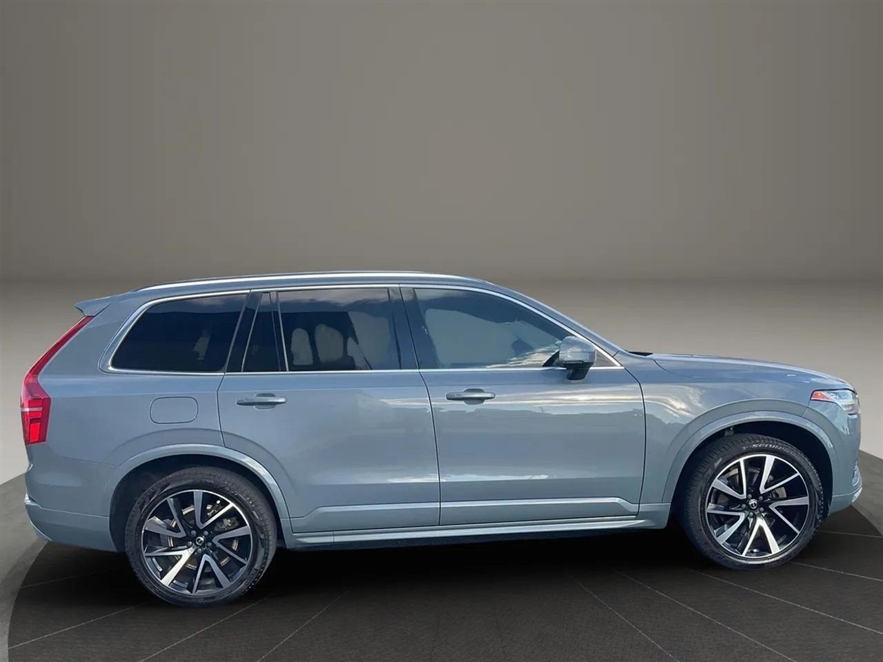 Volvo XC90  2020