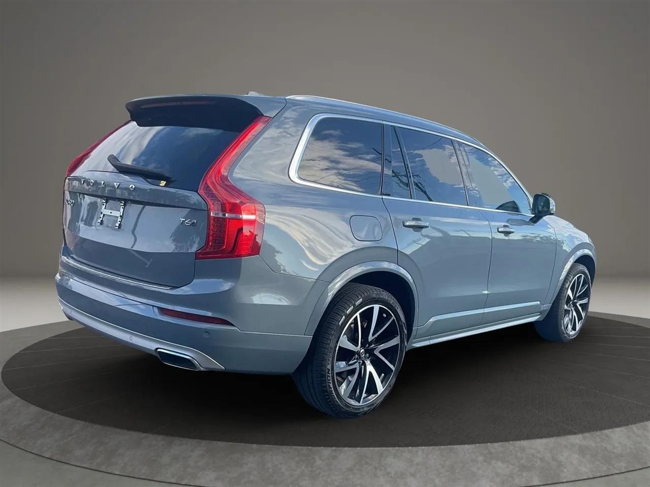 Volvo XC90  2020