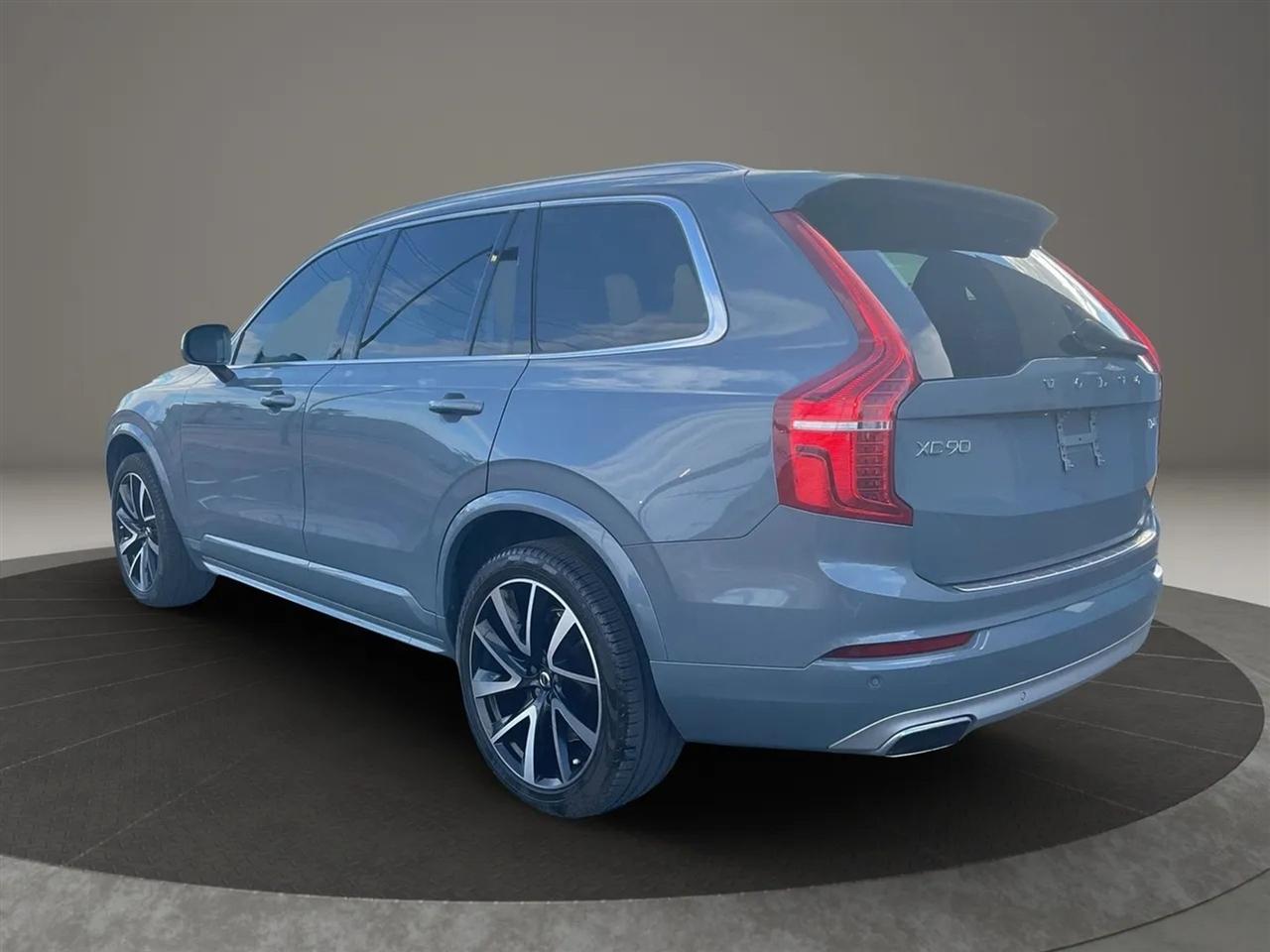Volvo XC90  2020