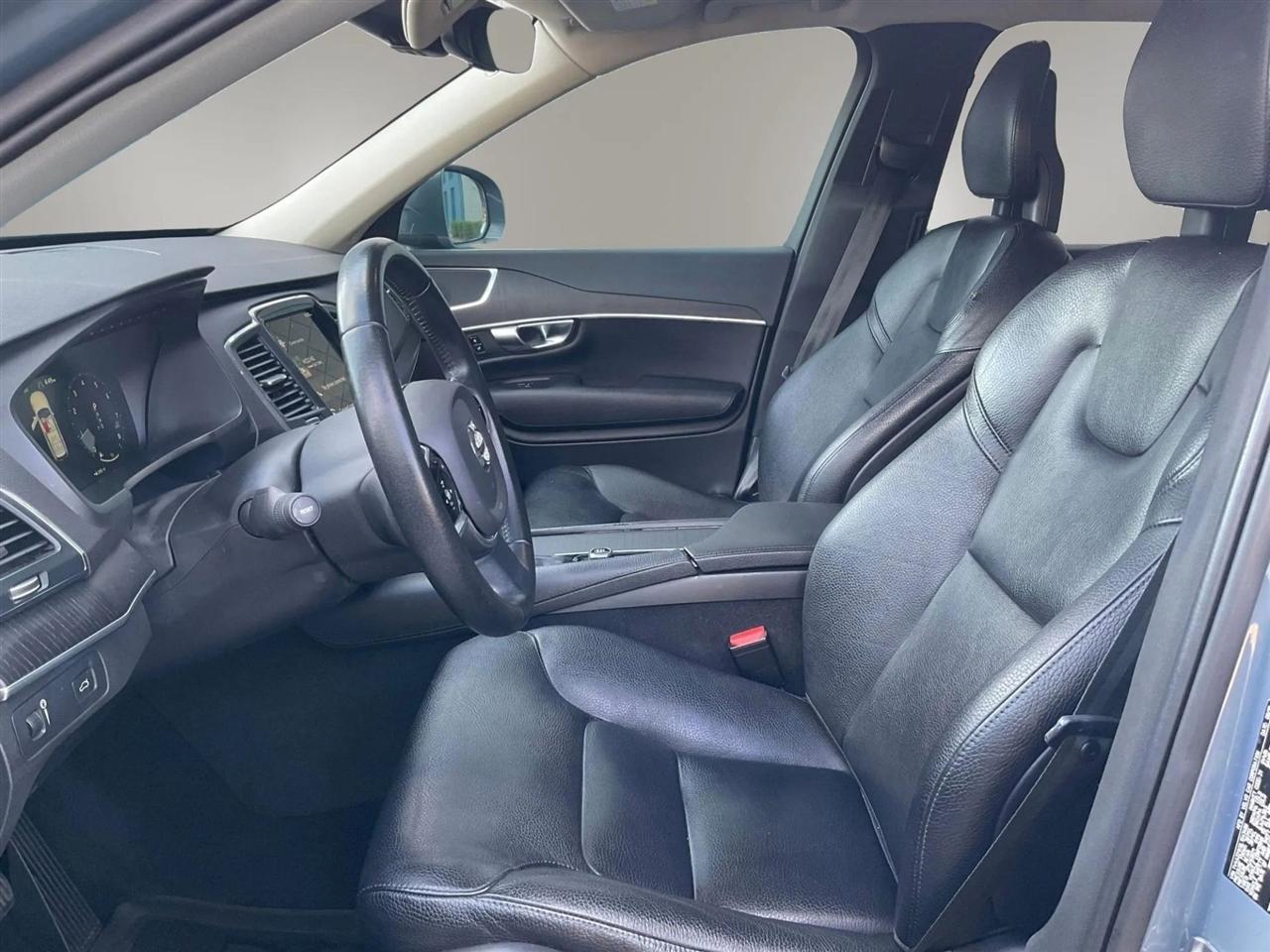 Volvo XC90  2020
