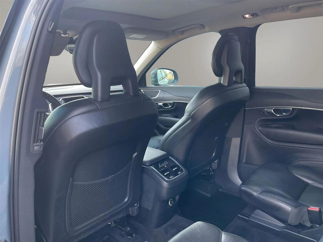 Volvo XC90  2020