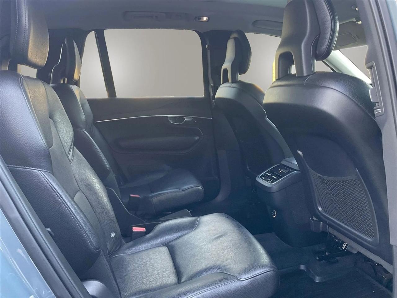 Volvo XC90  2020