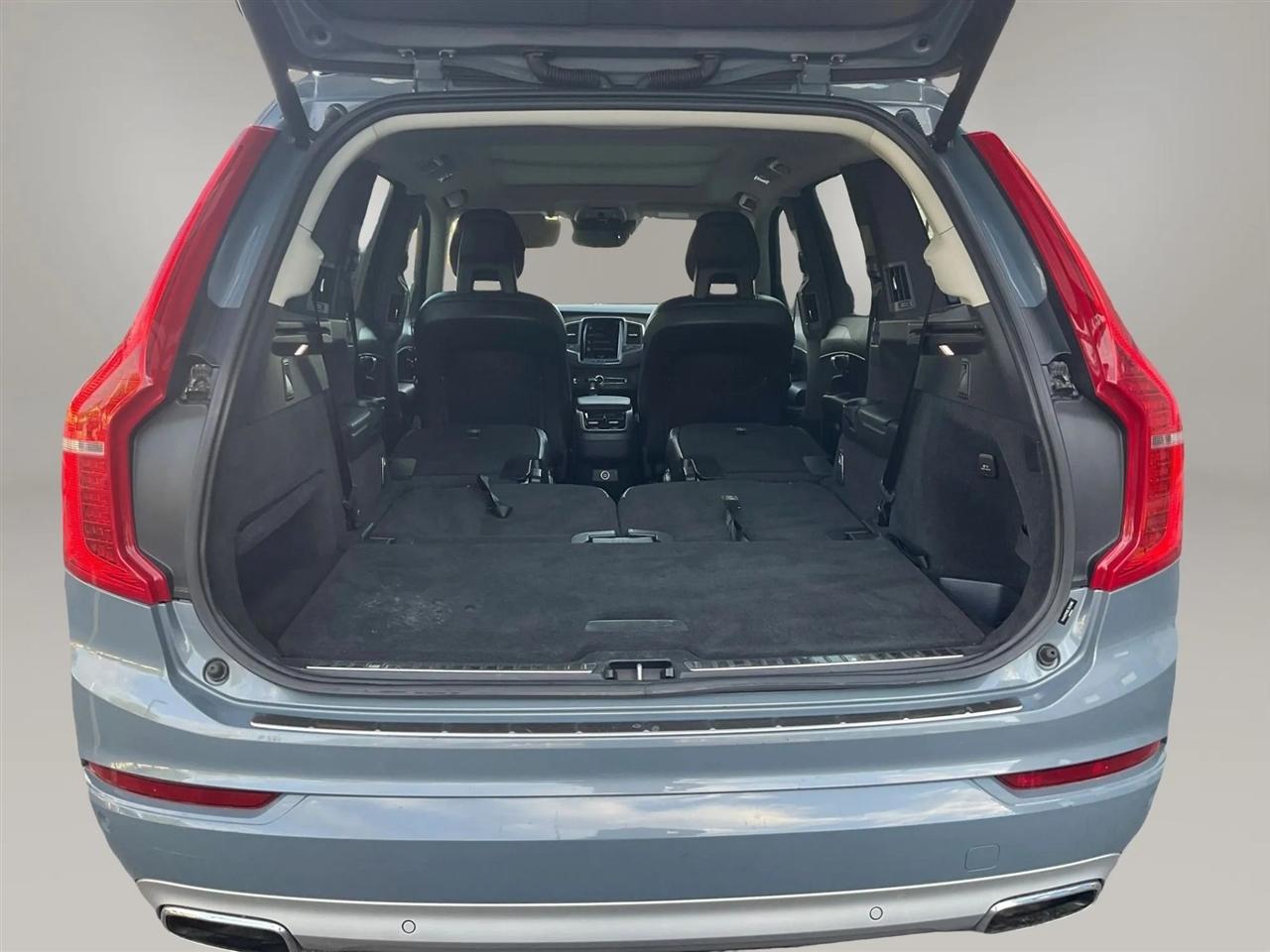 Volvo XC90  2020