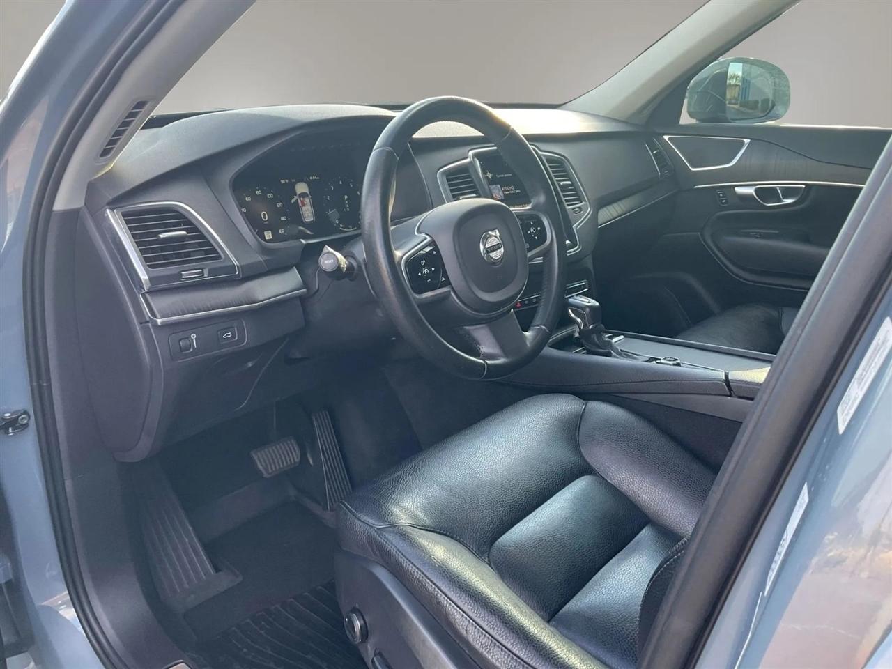 Volvo XC90  2020