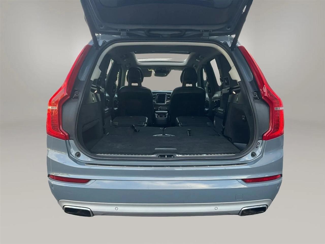 Volvo XC90  2020