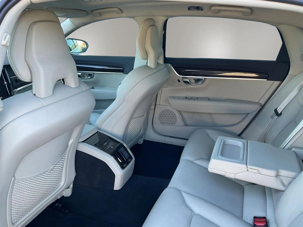 Volvo S90  2018