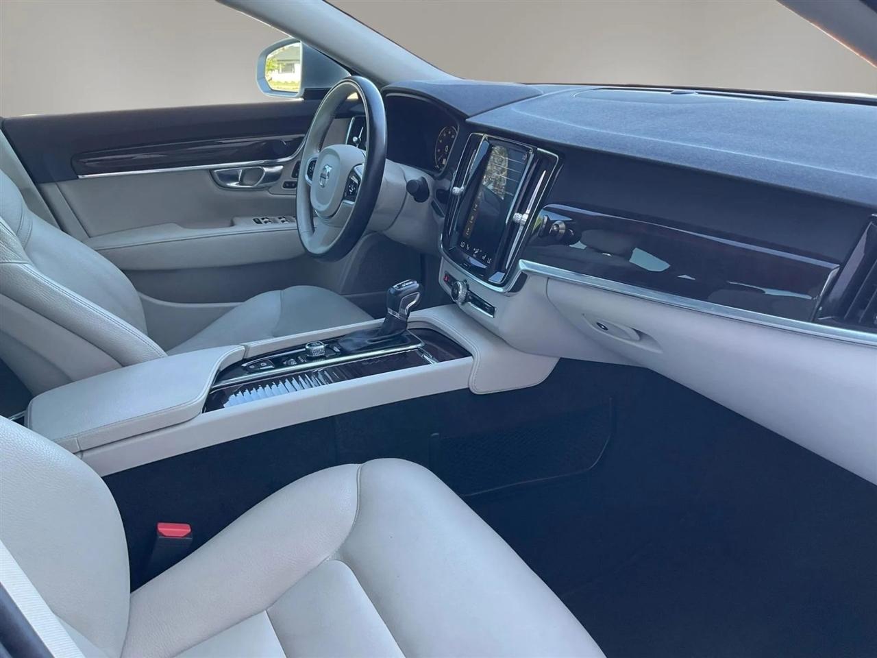 Volvo S90  2018