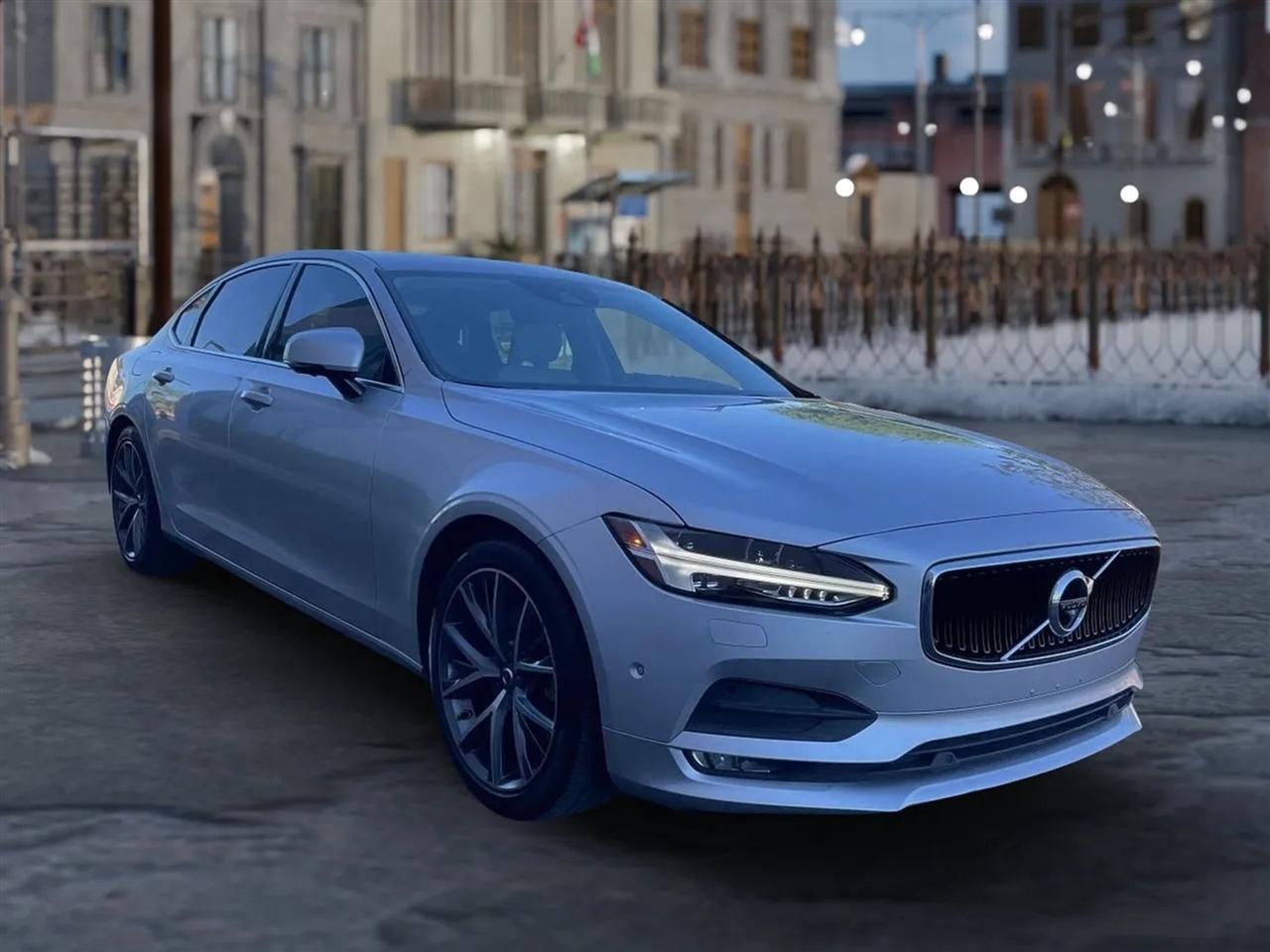 Volvo S90  2018