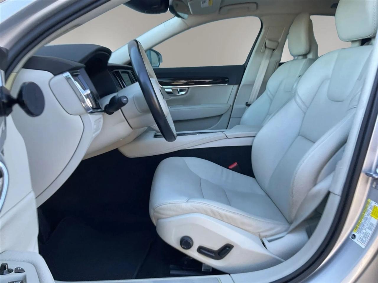 Volvo S90  2018