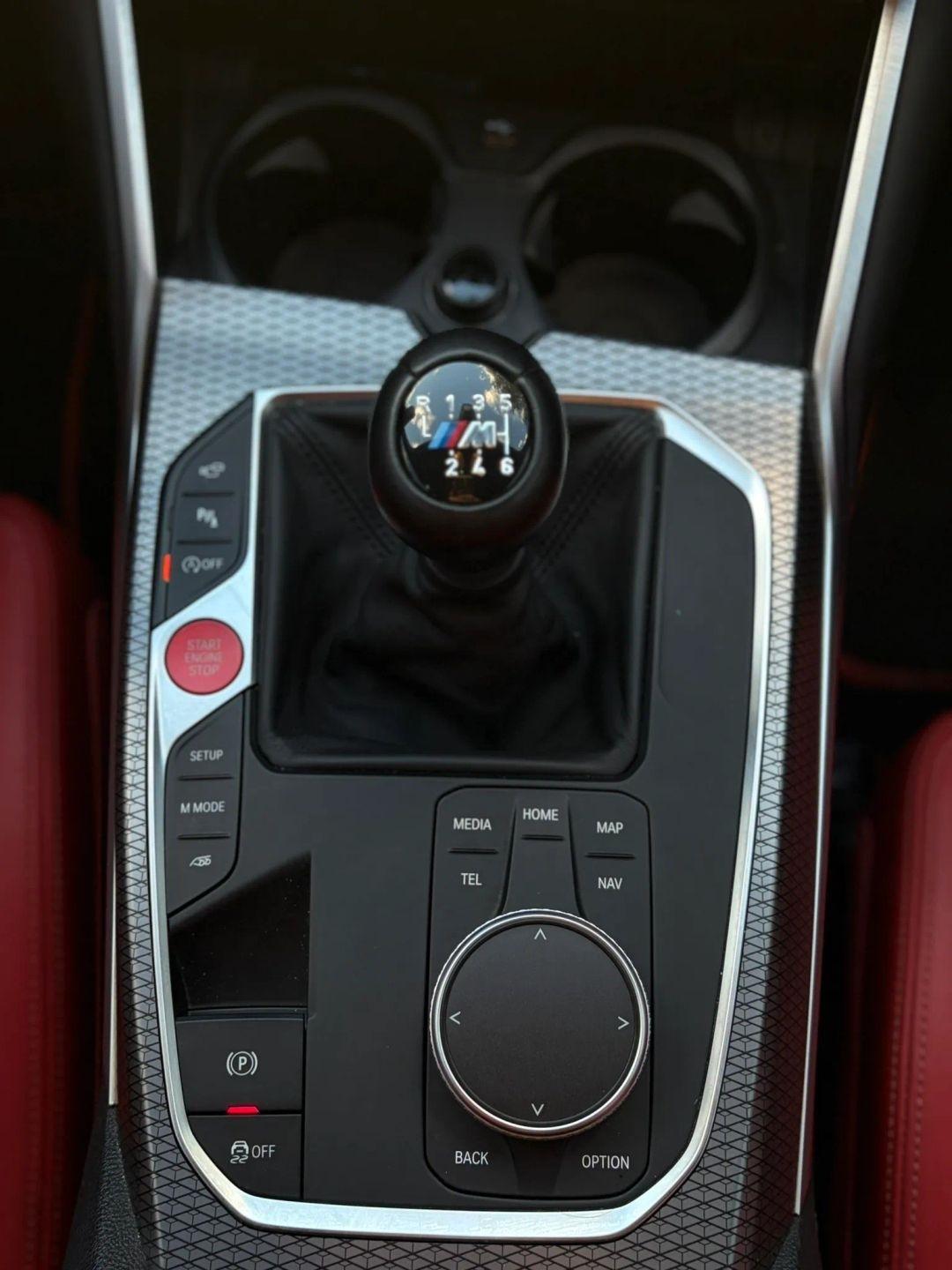 BMW M3  2024