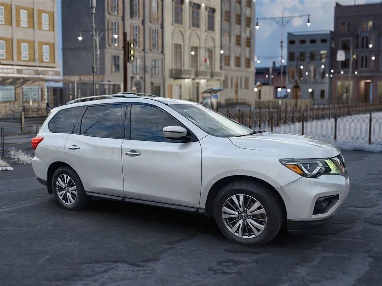Nissan Pathfinder  2018