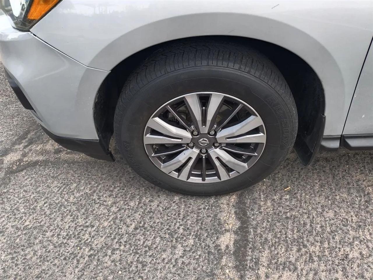 Nissan Pathfinder  2018