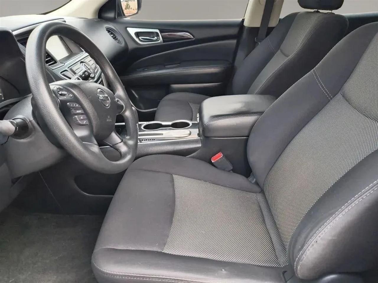 Nissan Pathfinder  2018