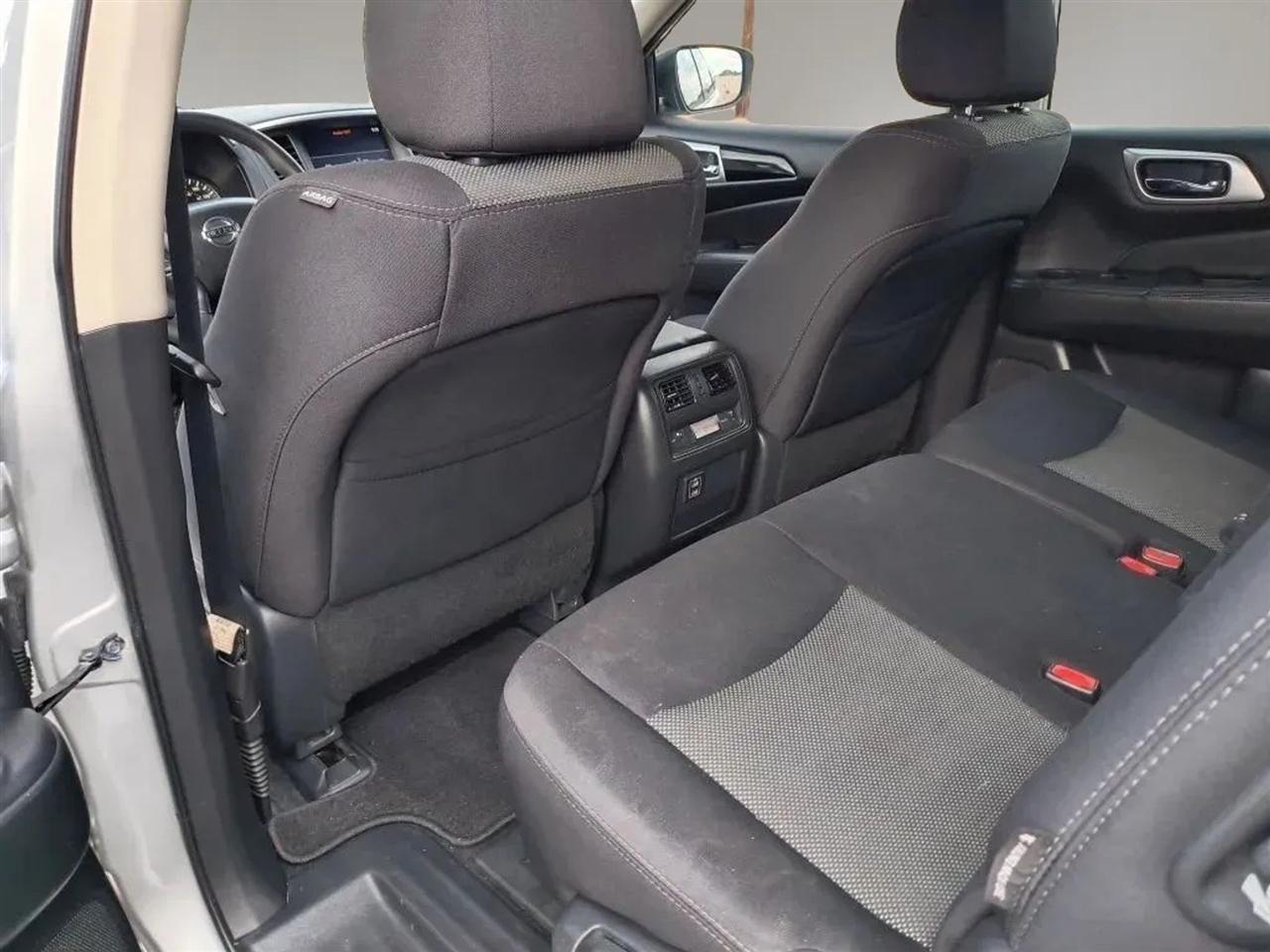Nissan Pathfinder  2018