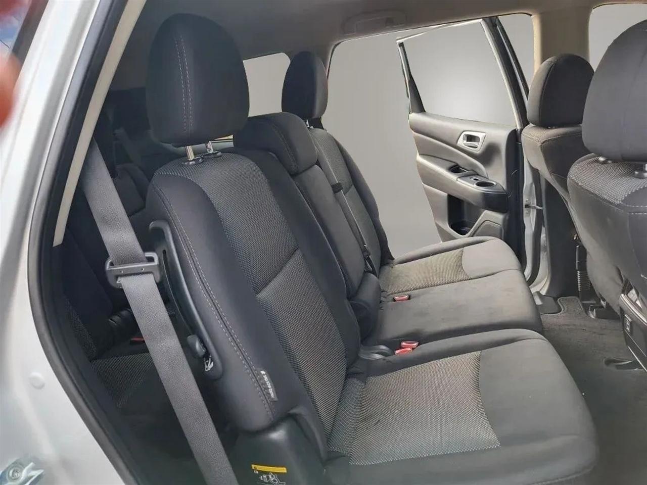 Nissan Pathfinder  2018