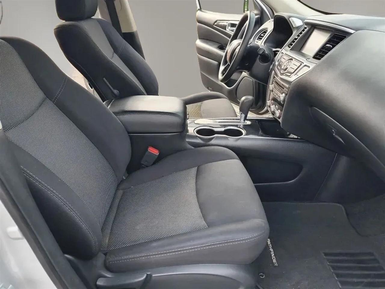 Nissan Pathfinder  2018