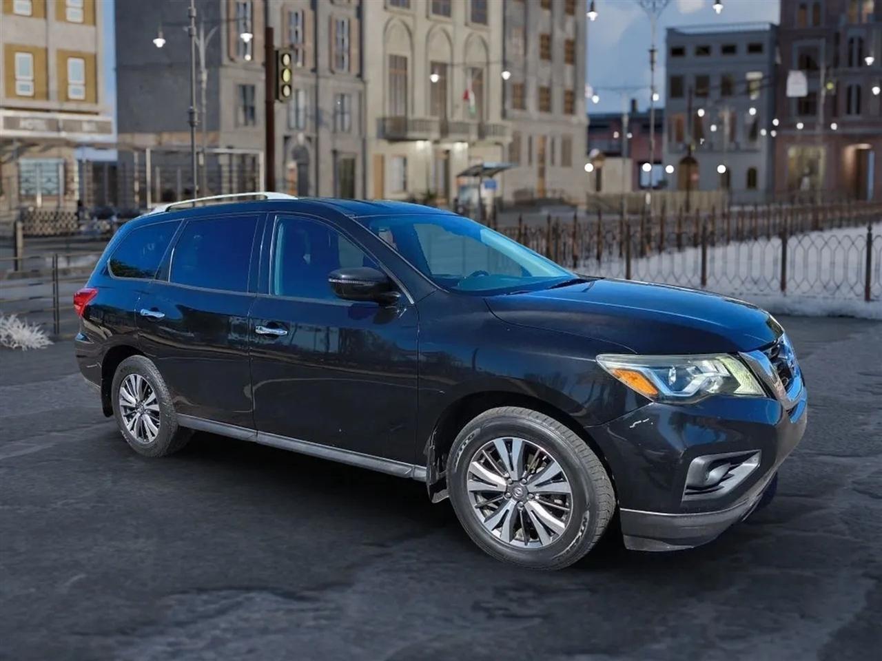 Nissan Pathfinder  2018