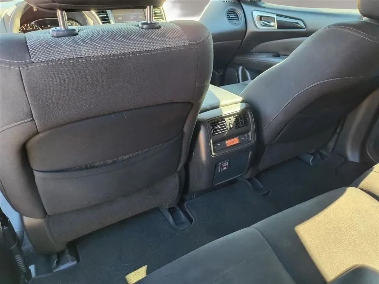 Nissan Pathfinder  2018