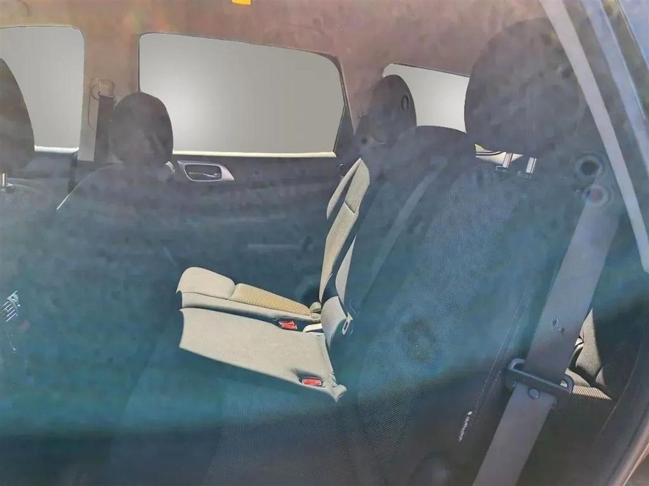 Nissan Pathfinder  2018