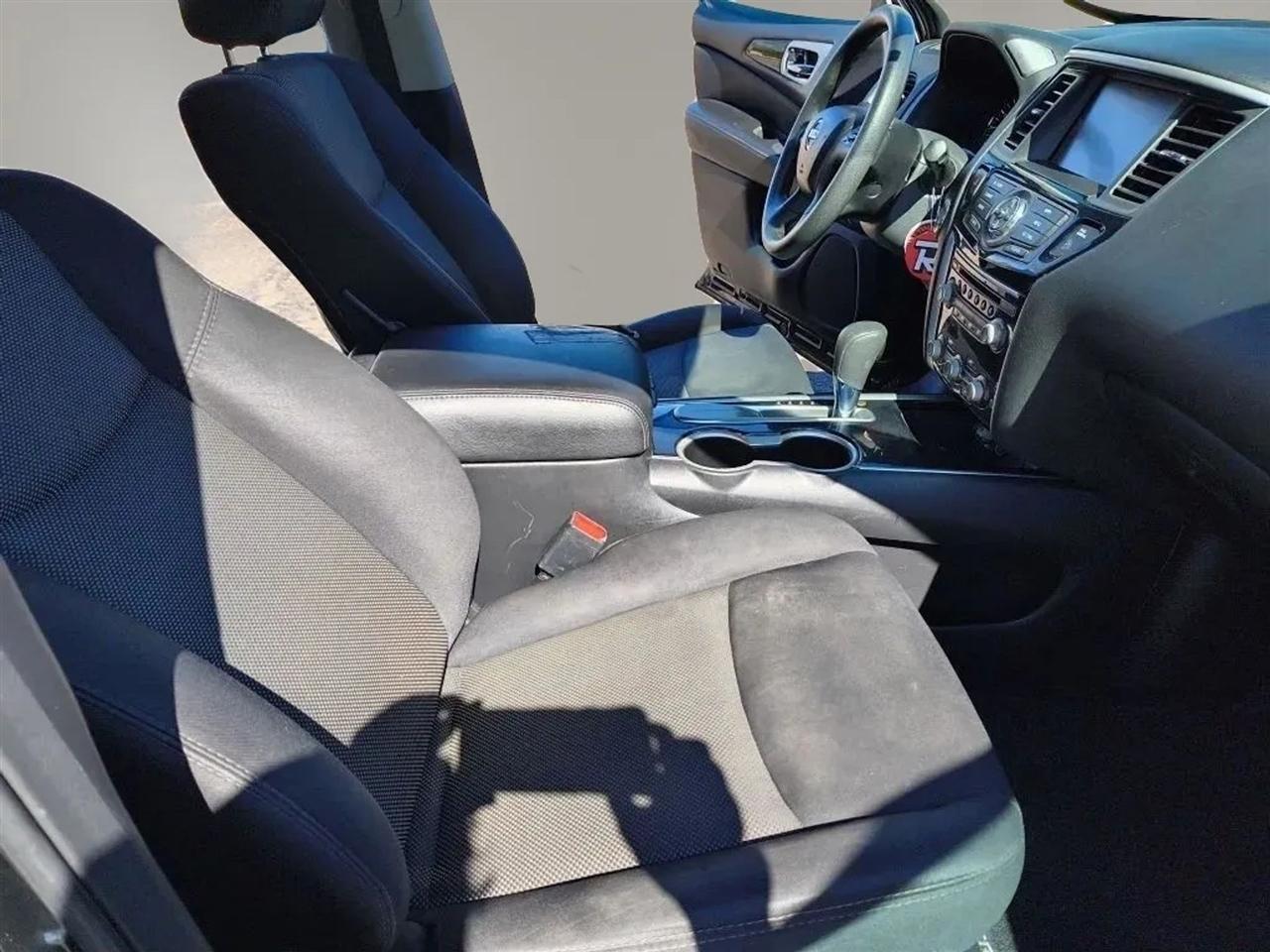 Nissan Pathfinder  2018