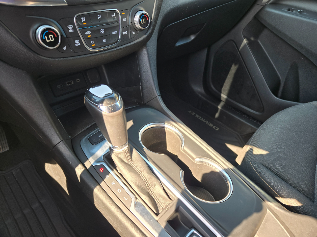 Chevrolet Equinox AWD 4dr LT w/1LT 2019 Chevrolet Equinox AWD 4dr LT w/1LT 2019