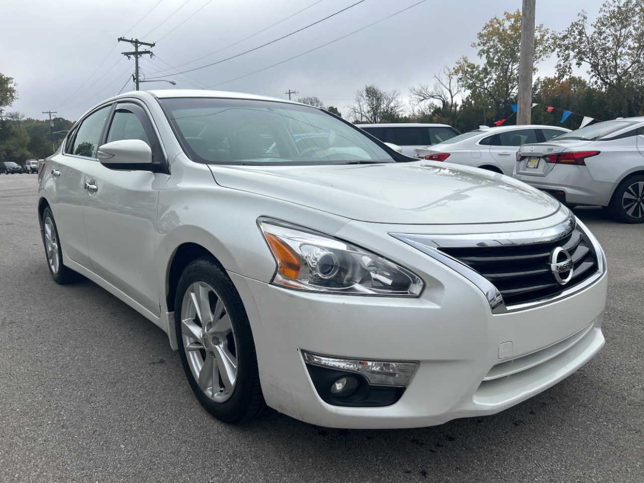 Nissan Altima 4dr Sdn I4 2.5 SV 2013 Nissan Altima 4dr Sdn I4 2.5 SV 2013