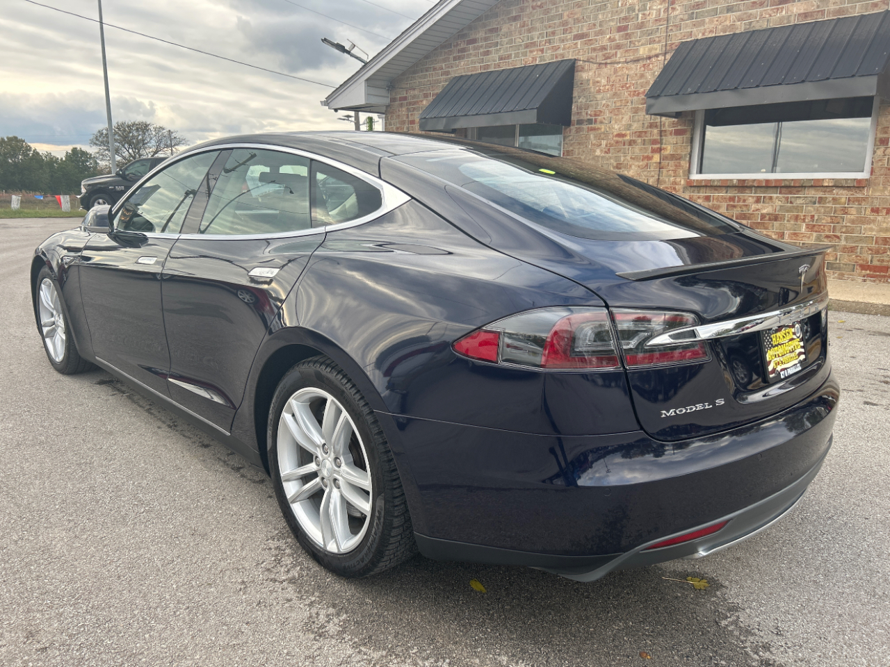 Tesla Model S 4dr Sdn Performance 2013 Tesla Model S 4dr Sdn Performance 2013