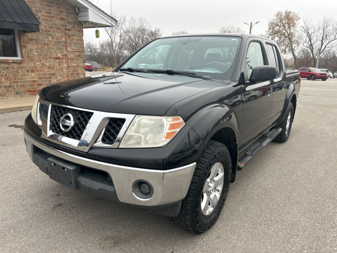 2011 Nissan Frontier 4WD Crew Cab SWB Auto SV