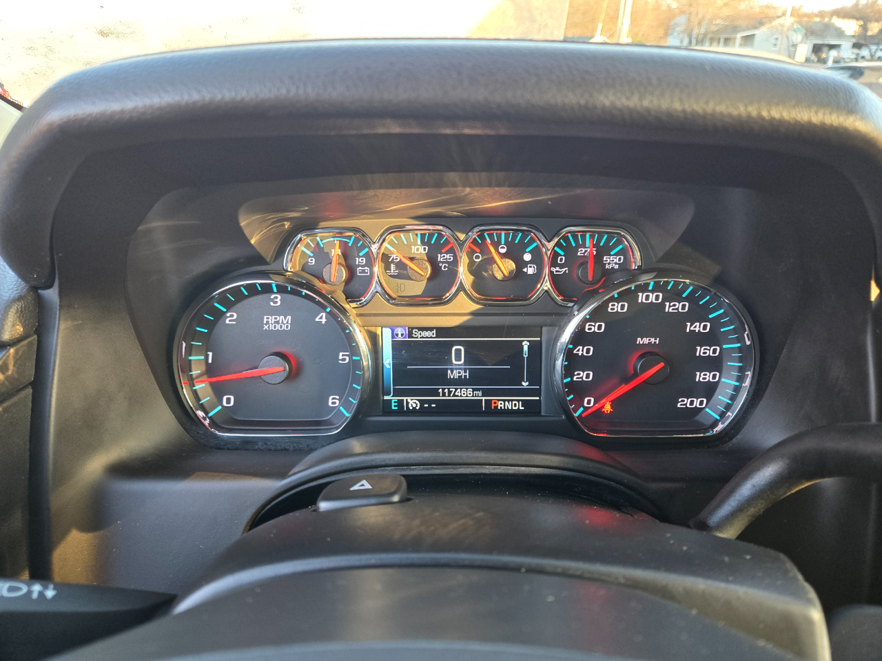 GMC Yukon XL 4WD 4dr SLE 2017