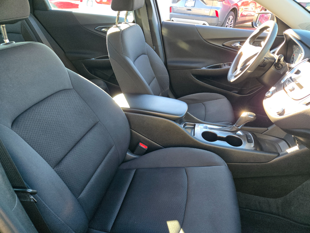 Chevrolet Malibu 4dr Sdn LS w/1FL 2020