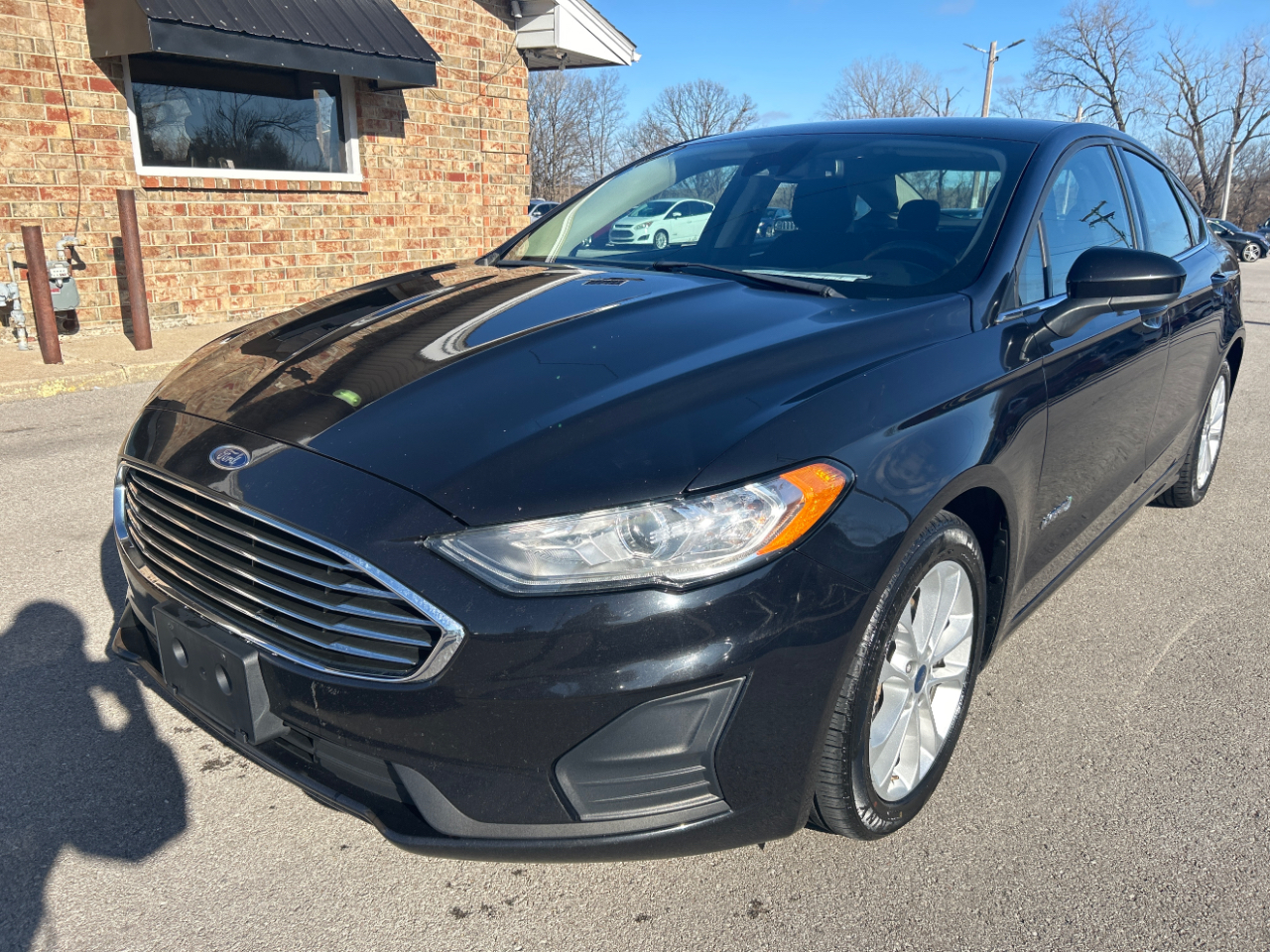 2019 Ford Fusion Hybrid SE's photo