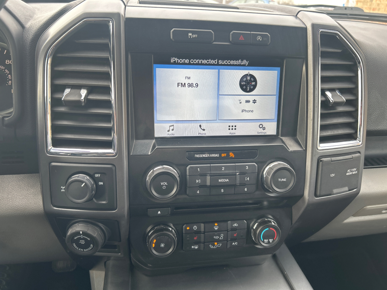 Ford F-150 2WD SuperCab 145" Lariat 2016