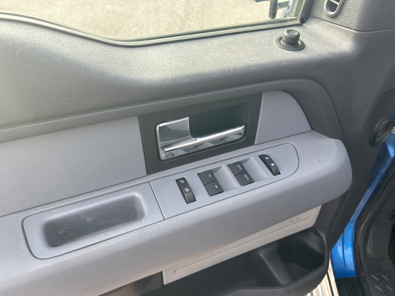 Ford F-150 Supercab 139" XLT 4WD 2014