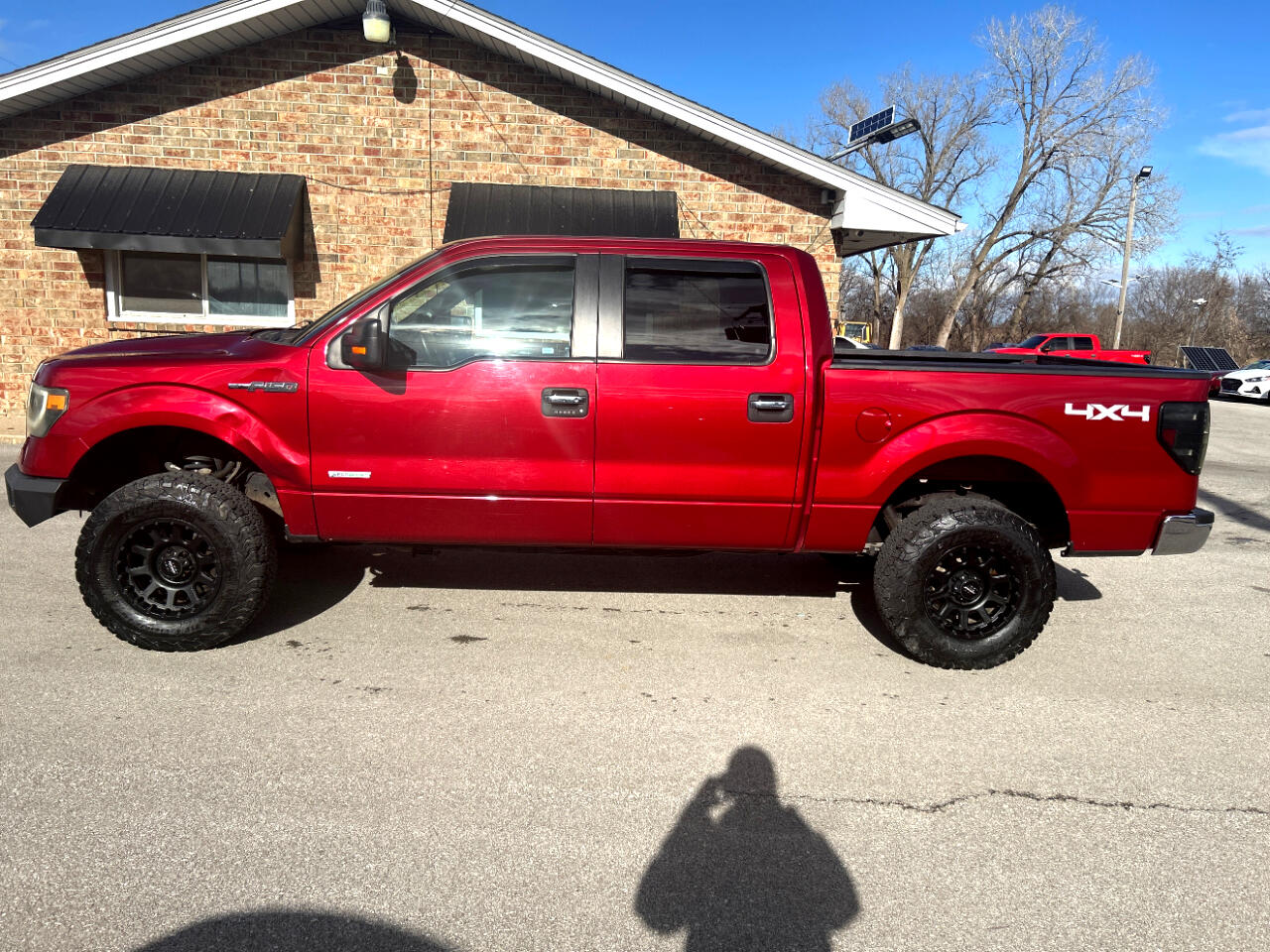 Ford F-150 4WD SuperCrew 145" XLT 2014