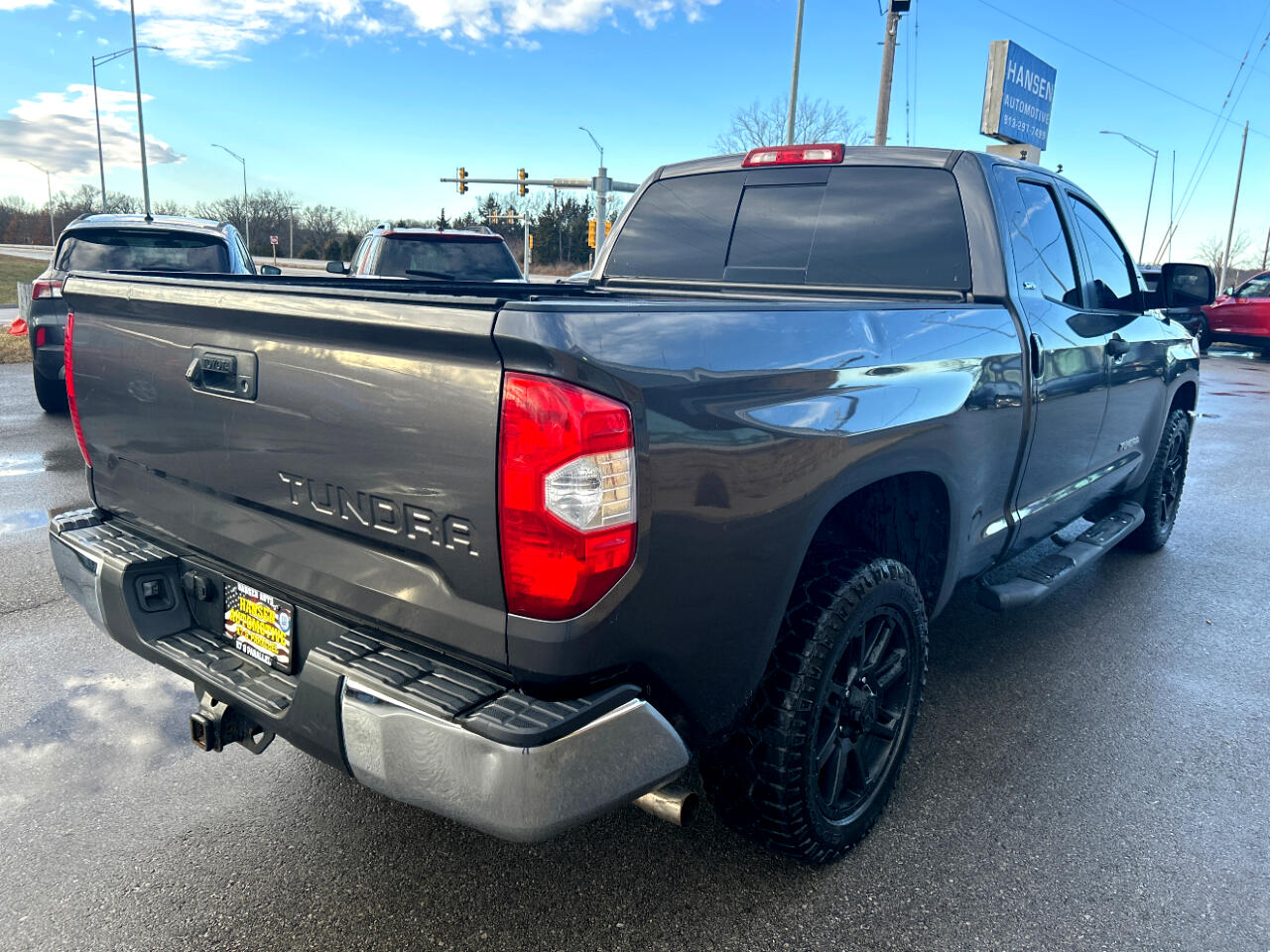 Toyota Tundra 2WD Truck Double Cab 4.6L V8 6-Spd AT SR5 (Natl) 2016