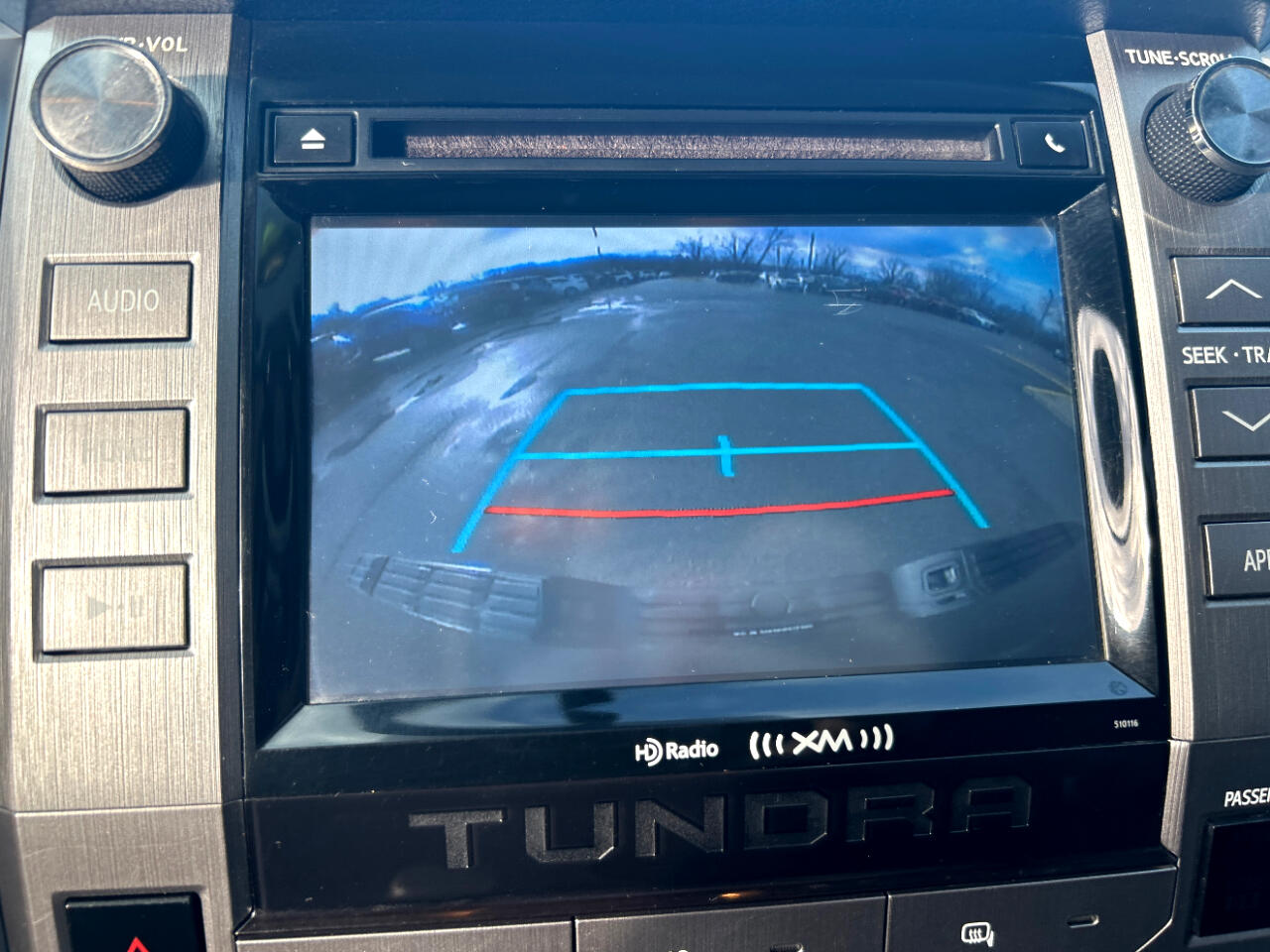 Toyota Tundra 2WD Truck Double Cab 4.6L V8 6-Spd AT SR5 (Natl) 2016